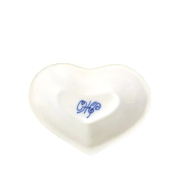 Trinket Dish 2 PC Porcelain Blue And White w/Doves Signed - Picture 3 of 4
